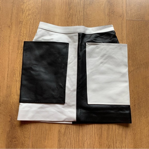 Burberry Dresses & Skirts - Burberry lambs leather mini skirt size uk 4 black white colourblock